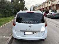 Usado Renault Scénic III LIMITED 130 CV (95 kW) 2016 Blanco Monovolumen