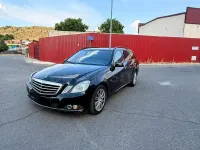 Usado Mercedes E200 136 CV (100 kW) 2010 Negro Familiar