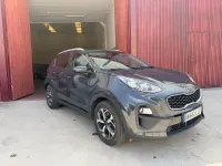 Usado Kia Sportage 136 CV (100 kW) 2020 Gris / plata SUV