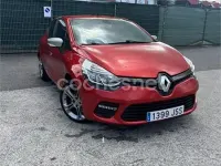 Begagnad Renault Clio IV Zen 90 HK (66 kW) 2016 Röd Sedan