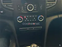 Usado Renault Mégane LIMITED 95 CV (69 kW) 2020 Blanco Berlina