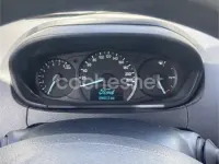 Usado Ford Ka Plus Ultimate 85 CV (62 kW) 2016 Gris / plata Utilitario