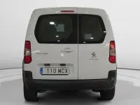 Usado Peugeot Rifter Active 102 CV (75 kW) 2022 Monovolumen
