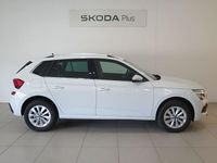 Usado Skoda Kamiq Selection 115 CV (84 kW) 2025 Blanco SUV