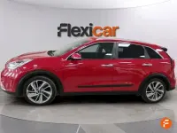 Usado Kia Niro 141 CV (103 kW) 2018 Rojo SUV