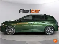 Usado Peugeot 308 Allure 180 CV (132 kW) 2022 Verde
