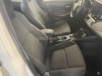 Usado Toyota Corolla Active 122 CV (89 kW) 2019 Blanco Berlina