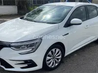 Usado Renault Mégane II Equilibre 115 CV (84 kW) 2021 Blanco Berlina