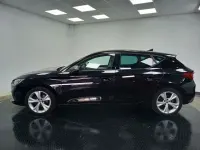 Begagnad Seat Leon FR 150 HK (110 kW) 2021 Svart Sedan