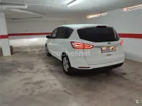 Usado Ford S-MAX Titanium 150 CV (110 kW) 2017 Blanco Monovolumen