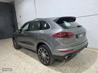 Usado Porsche Cayenne 262 CV (192 kW) 2017 Gris SUV