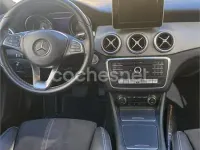 Usado Mercedes CLA200 Shooting Brake 136 CV (100 kW) 2019 Negro Familiar