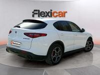 Usado Alfa Romeo Stelvio Sprint 160 CV (117 kW) 2021 Blanco SUV