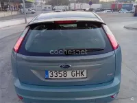 Usado Ford Focus Business Edition 90 CV (66 kW) 2008 Gris / plata Berlina