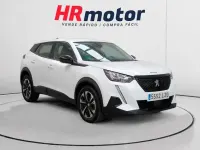 Usado Peugeot 2008 Active 110 CV (80 kW) 2022 Blanco SUV