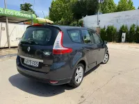 Usado Renault Grand Scénic Dynamique 130 CV (95 kW) 2010 Negro Monovolumen