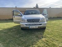Usado Mercedes ML270 163 CV (119 kW) 2002 Gris / plata SUV