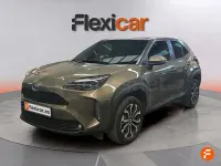 Usado Toyota Yaris Cross Active 116 CV (85 kW) 2023 Marrón SUV