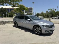 Usado VW Passat 150 CV (110 kW) 2021 Gris / plata Familiar