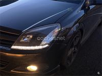 Usado Opel Astra GTC Sport 105 CV (77 kW) 2007 Negro Berlina