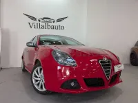 Usado Alfa Romeo Giulietta Distinctive 170 CV (125 kW) 2012 Rojo Utilitario
