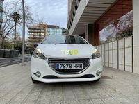 usado Peugeot 208 3p Allure 1.6 e-HDi 92