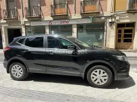 Usado Nissan Qashqai Visia 115 CV (84 kW) 2015 Negro SUV