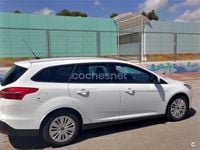 Usado Ford Focus Business Edition 120 CV (88 kW) 2016 Blanco Familiar