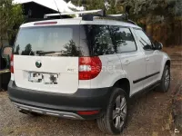 Usado Skoda Yeti Active 105 CV (77 kW) 2010 Blanco SUV