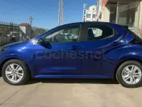 Usado Toyota Yaris 125 CV (91 kW) 2023 Azul Utilitario