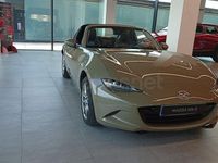 Usado Mazda MX5 Exclusive-Line 132 CV (97 kW) 2023 Gris / plata Descapotable