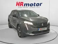 Usado Peugeot 3008 Allure 130 CV (95 kW) 2022 Gris / plata SUV