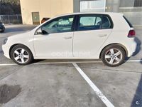 Usado VW Golf VII Advance 105 CV (77 kW) 2012 Blanco Berlina