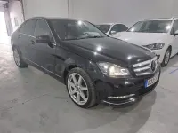Usado Mercedes C350 Avantgarde 265 CV (194 kW) 2013 Negro Berlina