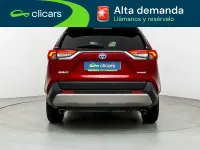 Używany Toyota RAV4 Hybrid Advance 218 KM (160 kW) 2022 Czerwony SUV