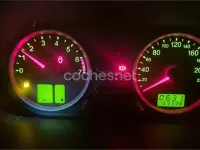 Usado Ford Fiesta Trend 68 CV (50 kW) 2005 Negro Utilitario