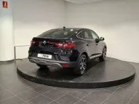 Usado Renault Arkana Zen 143 CV (105 kW) 2022 Negro SUV