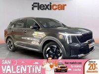 Usado Kia Sorento 232 CV (170 kW) 2024 Gris SUV