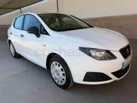 Usado Seat Ibiza Copa 90 CV (66 kW) 2011 Blanco Berlina