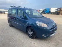Usado Peugeot Partner Tepee Outdoor 112 CV (82 kW) 2012 Azul Monovolumen