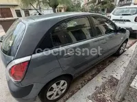 Usado Kia Rio 94 CV (69 kW) 2008 Azul Berlina