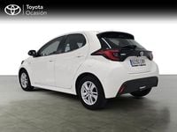 Usado Toyota Yaris Active 116 CV (85 kW) 2021 Blanco Utilitario