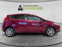 Usado Ford Fiesta Trend 101 CV (74 kW) 2013 Burdeos Utilitario
