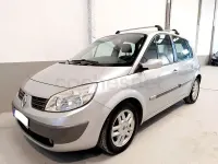 Usado Renault Scénic Expression 130 CV (95 kW) 2005 Gris / plata Monovolumen