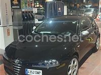 Usado Alfa Romeo 147 Distinctive 120 CV (88 kW) 2005 Negro Utilitario