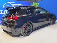 Usado Mercedes A45 AMG Premium 421 CV (309 kW) 2023 Negro Utilitario