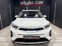 Usado Kia Stonic 101 HP (74 kW) 2022 Branco SUV