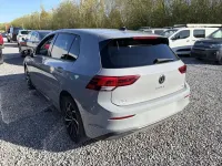 Usado VW Golf VIII Life 110 CV (80 kW) 2023 Gris Utilitario