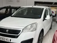 Usado Peugeot Rifter Active 75 CV (55 kW) 2018 Blanco Monovolumen