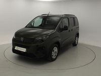 Usado Peugeot Rifter Allure 100 CV (73 kW) 2024 Verde Monovolumen